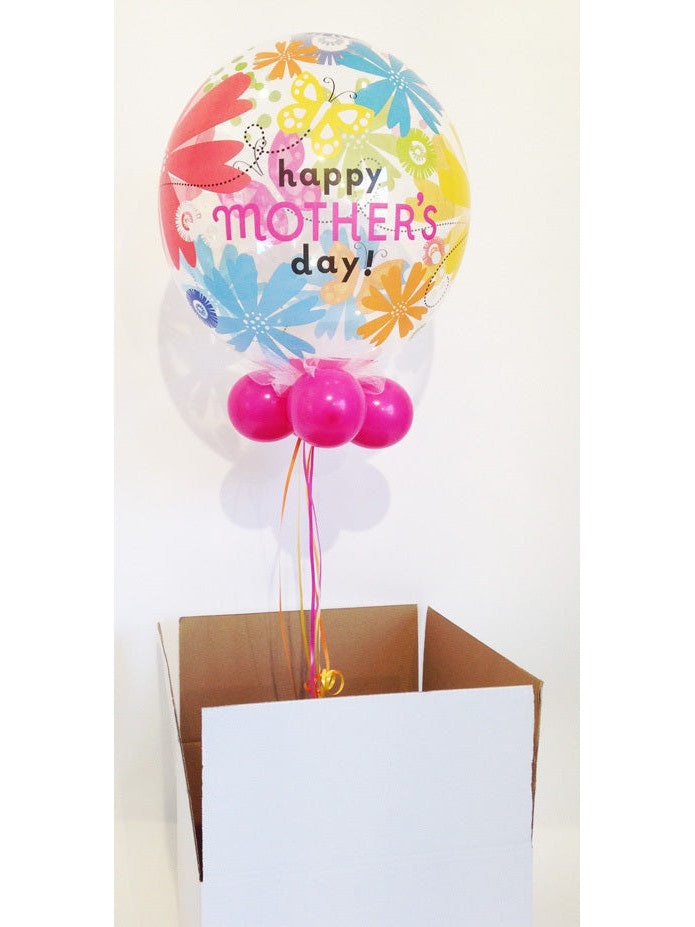 Ballon Bubble Muttertag dekoriert im Geschenkkarton