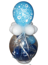 Geschenk im Ballon Geburt Baby Kind Mädchen oder Junge mit schwebendem Helium Folienballon